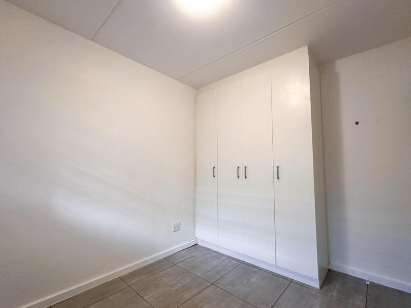 To Let 2 Bedroom Property for Rent in Aan de Wijnlanden Western Cape
